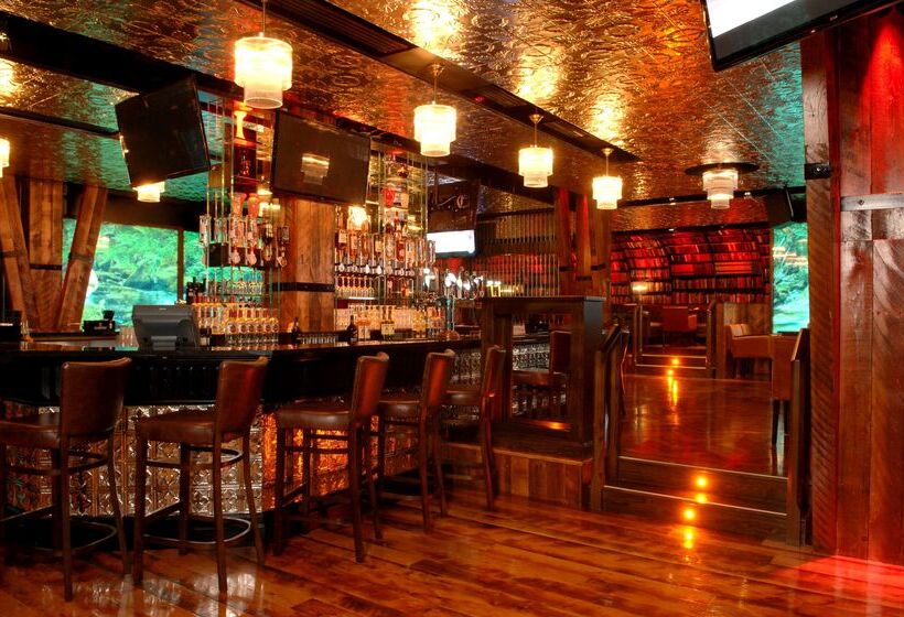 Clanree Hotel & Leisure Centre