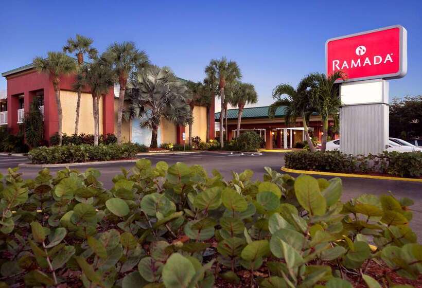 فندق Collins  Naples