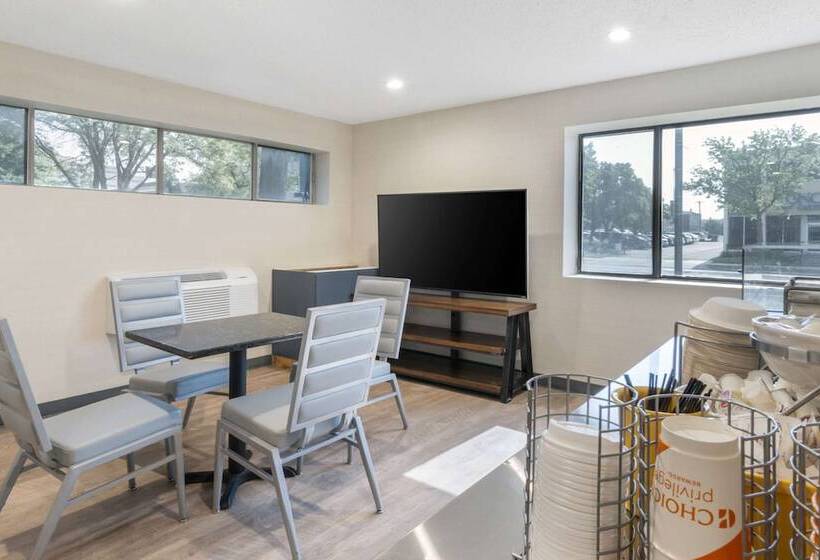 فندق Comfort Inn