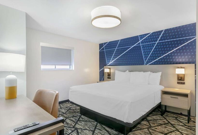 فندق Comfort Inn