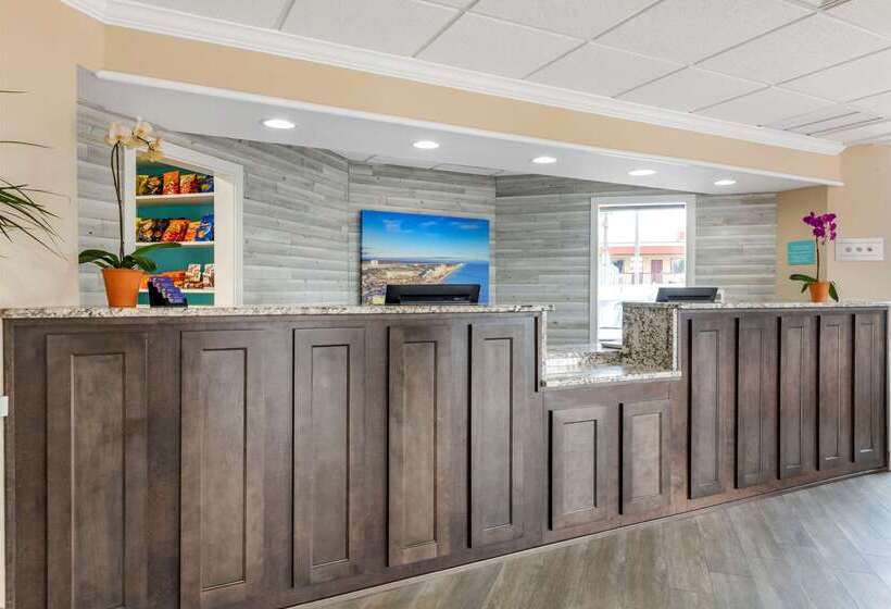 فندق Comfort Inn & Suites Daytona Beach Oceanfront