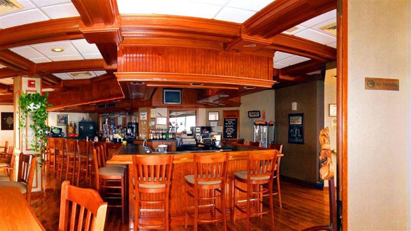 فندق Comfort Inn & Suites Daytona Beach Oceanfront