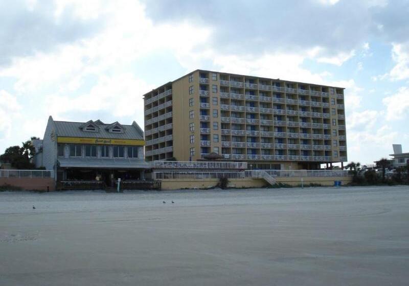 فندق Comfort Inn & Suites Daytona Beach Oceanfront