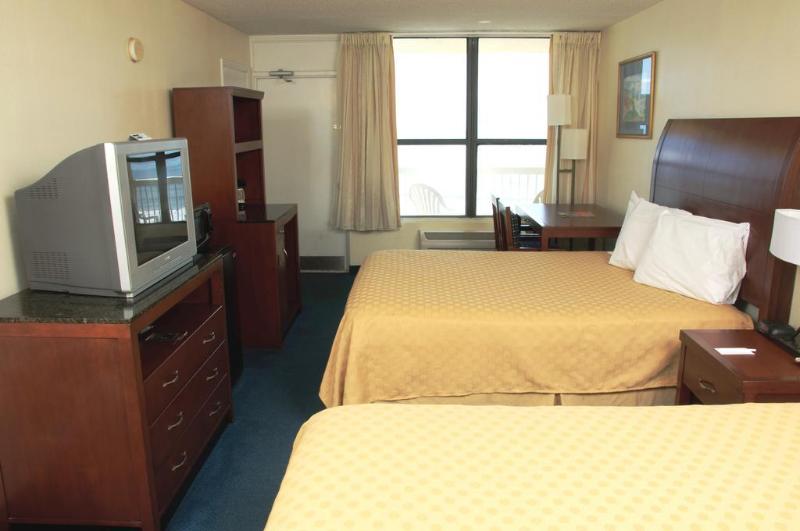 فندق Comfort Inn & Suites Daytona Beach Oceanfront