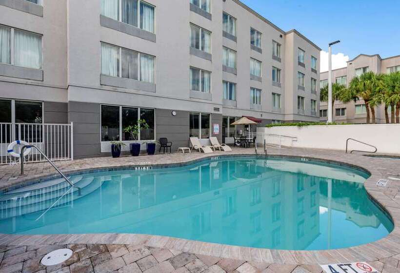 فندق Comfort Suites Sawgrass