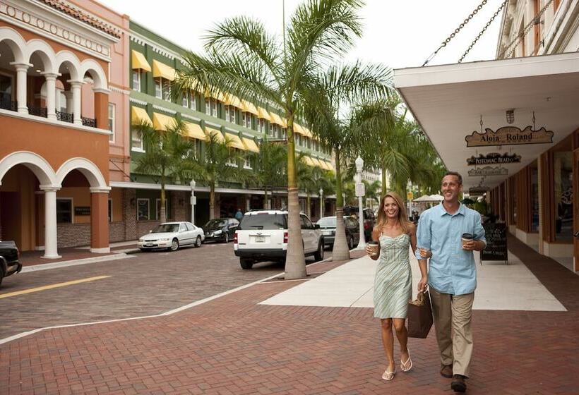 호텔 Doubletree By Hilton Fort Myers At Bell Tower Shops