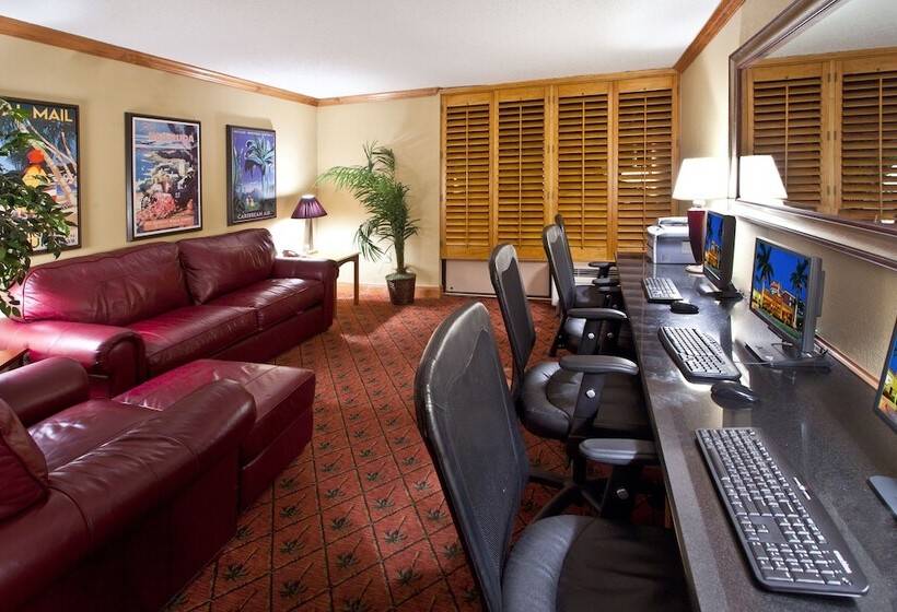 호텔 Doubletree By Hilton Fort Myers At Bell Tower Shops