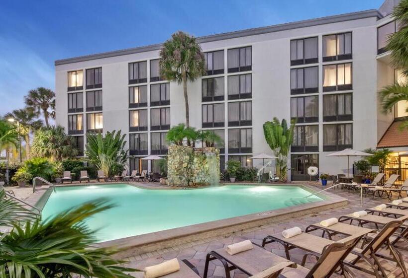 호텔 Doubletree By Hilton Fort Myers At Bell Tower Shops