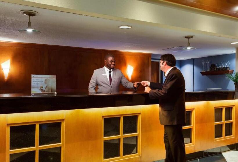 호텔 Doubletree By Hilton Fort Myers At Bell Tower Shops