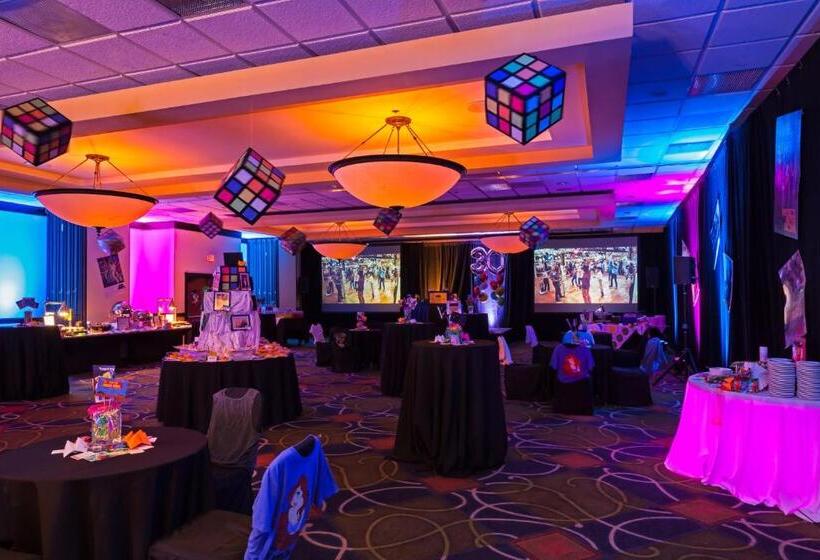 호텔 Doubletree By Hilton Fort Myers At Bell Tower Shops