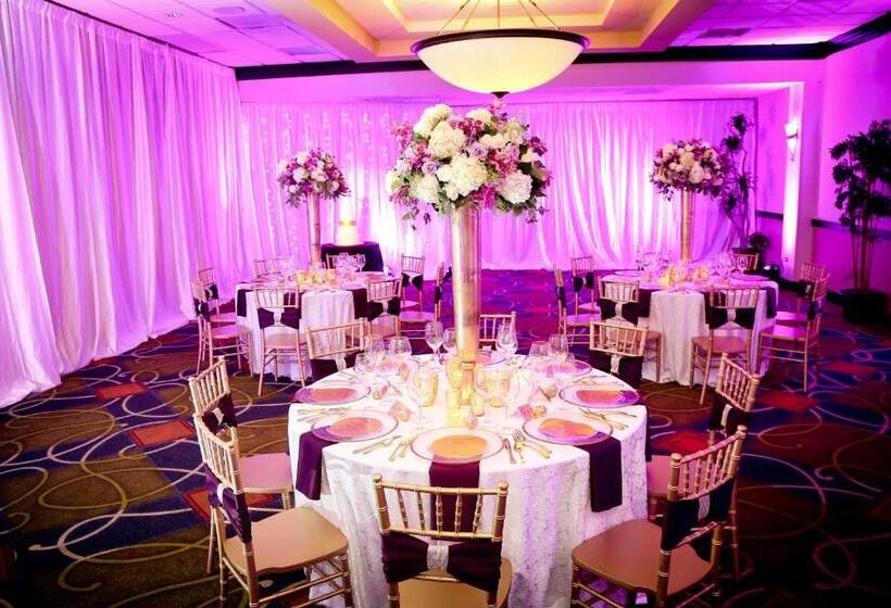 호텔 Doubletree By Hilton Fort Myers At Bell Tower Shops