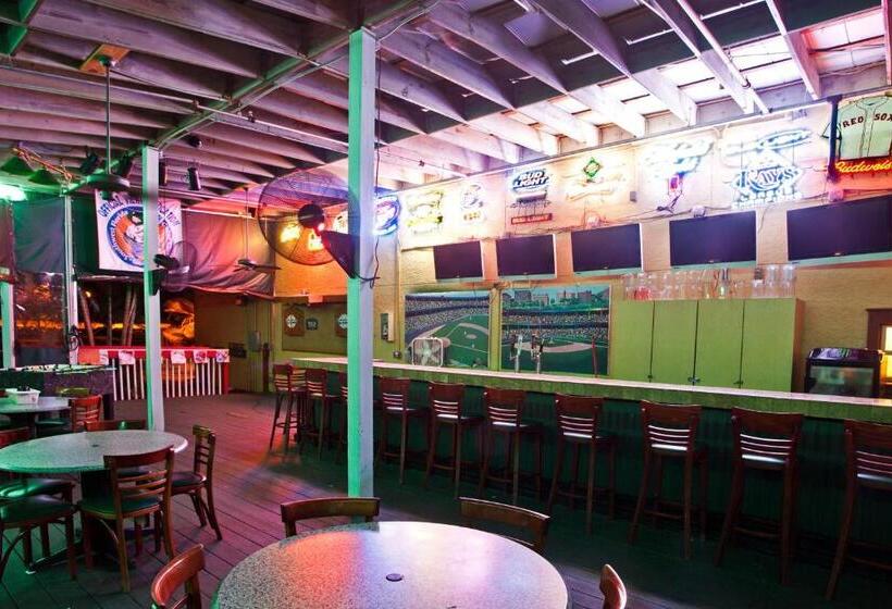 호텔 Doubletree By Hilton Fort Myers At Bell Tower Shops