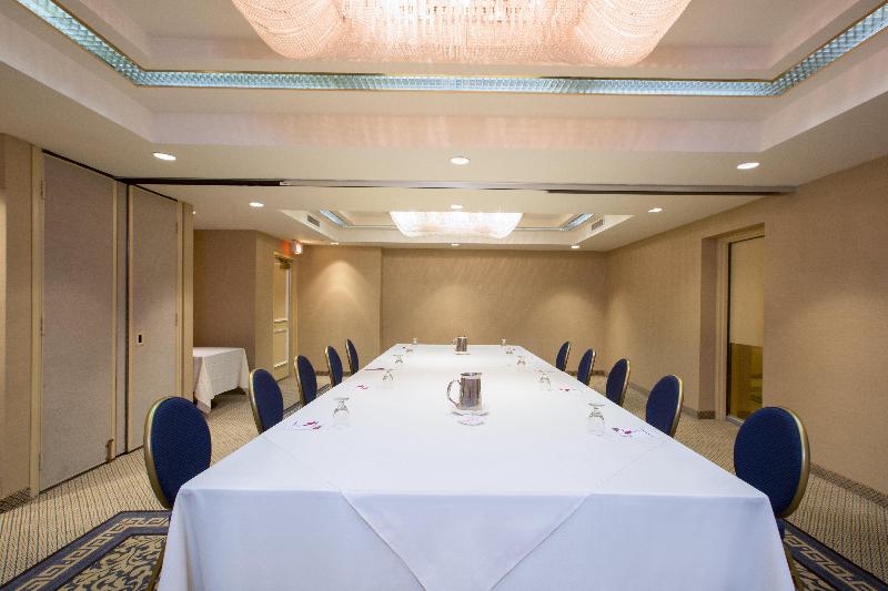 Crowne Plaza Hotel Los Angeles Harbor, An Ihg