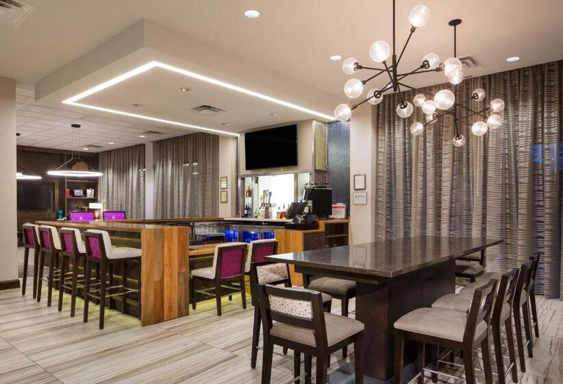 酒店 Crowne Plaza Memphis Downtown, An Ihg