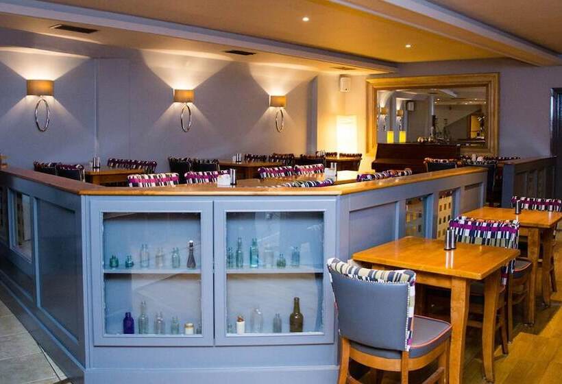 فندق Davitts Guesthouse