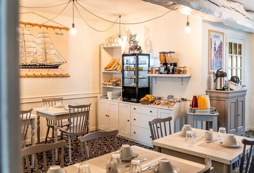 هتل Demeures & Châteaux   Hôtel De La Porte Saint Malo