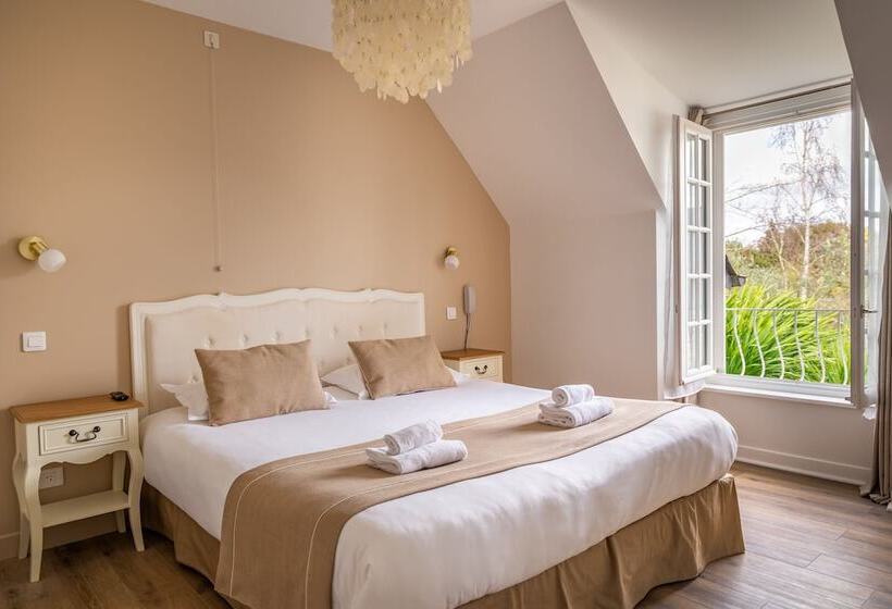 هتل Demeures & Châteaux   Hôtel De La Porte Saint Malo