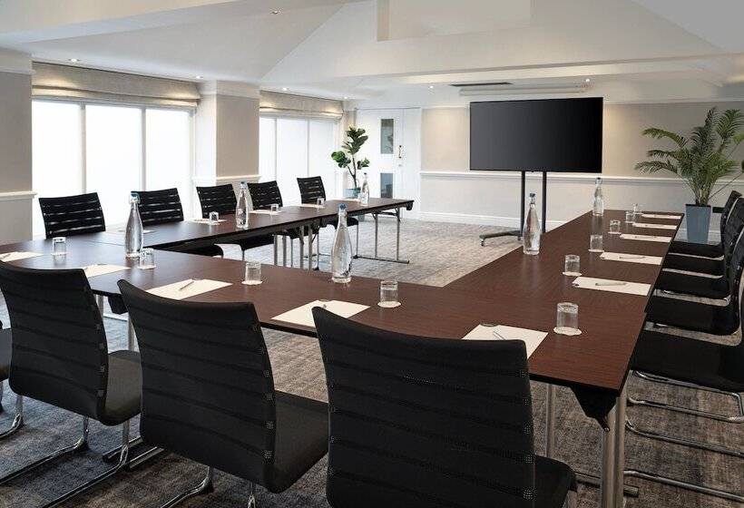 Delta Hotels By Marriott Manchester Airport