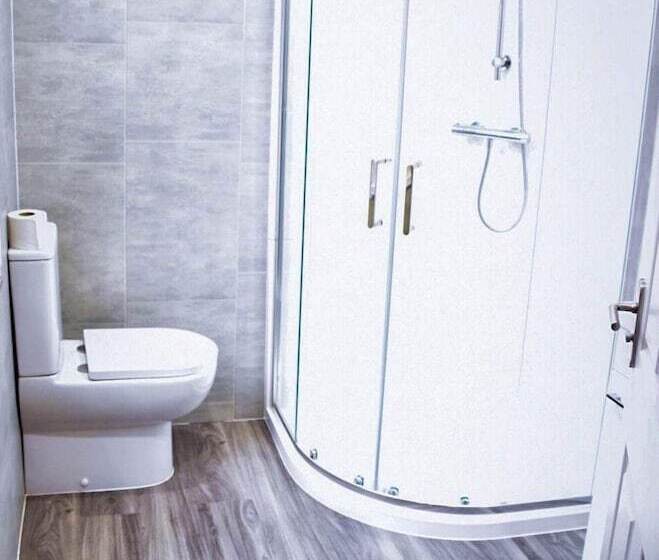 ホテル Dobbins Inn