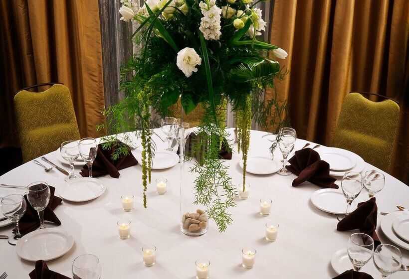 Doubletree By Hilton Hotel Santa Fe