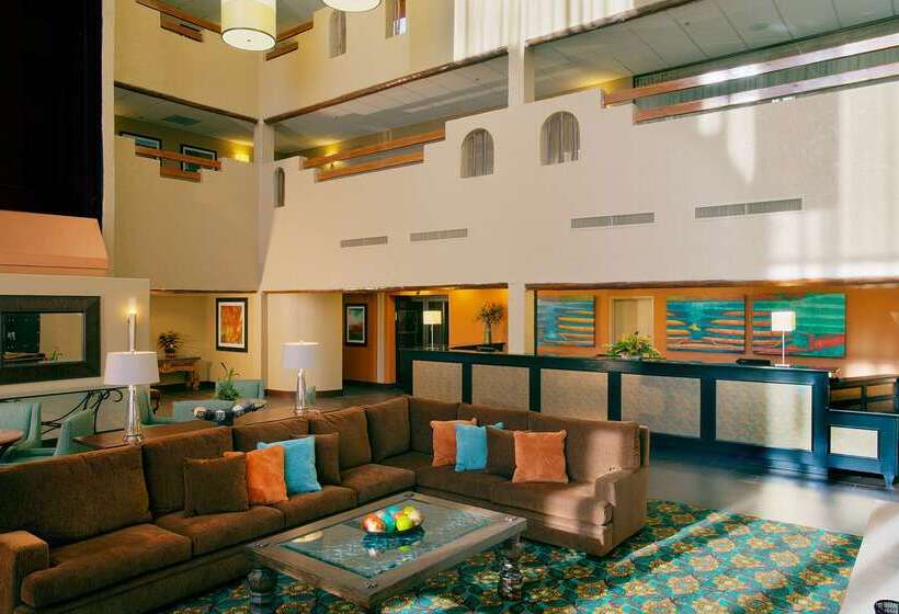 Doubletree By Hilton Hotel Santa Fe