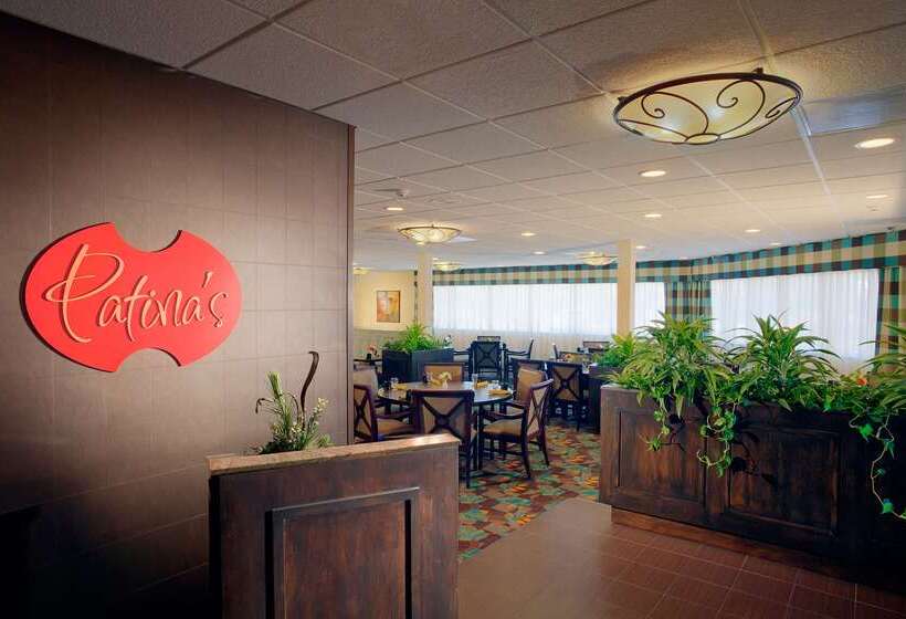 Doubletree By Hilton Hotel Santa Fe