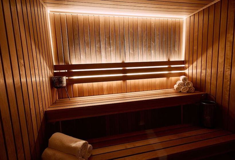 Dunadry Hotel And Gardens