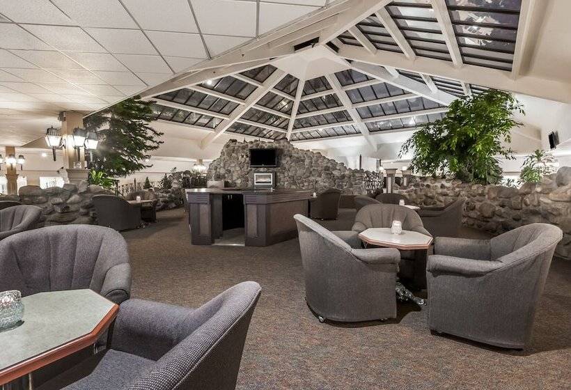 בית מלון כפרי Edmonton Inn And Conference Centre