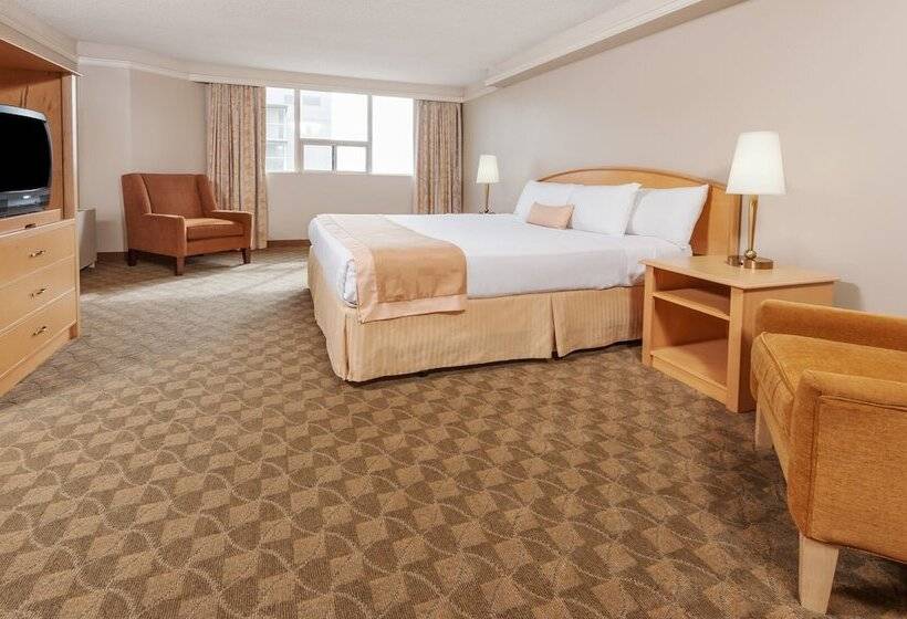 בית מלון כפרי Edmonton Inn And Conference Centre