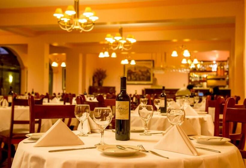 ホテル El Cabildo