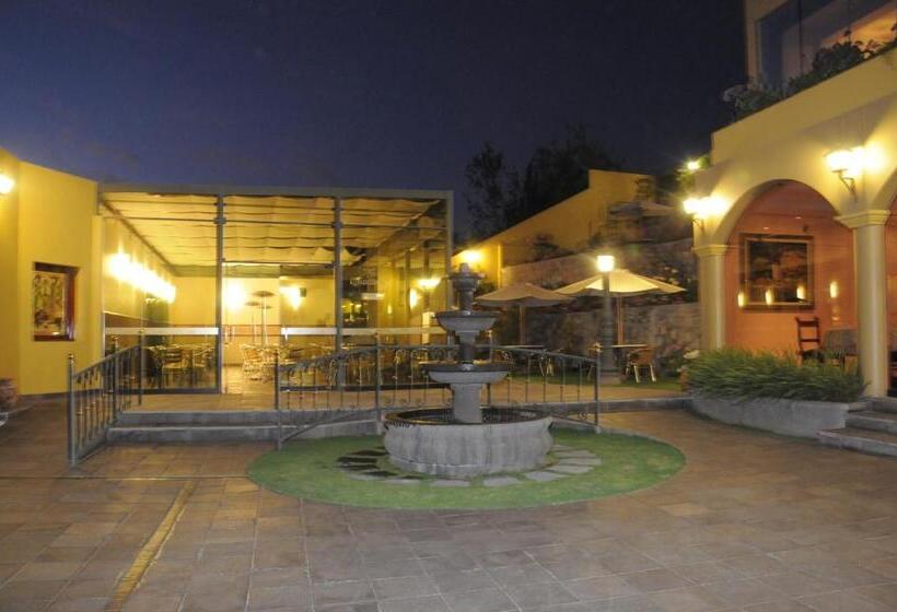 ホテル El Cabildo