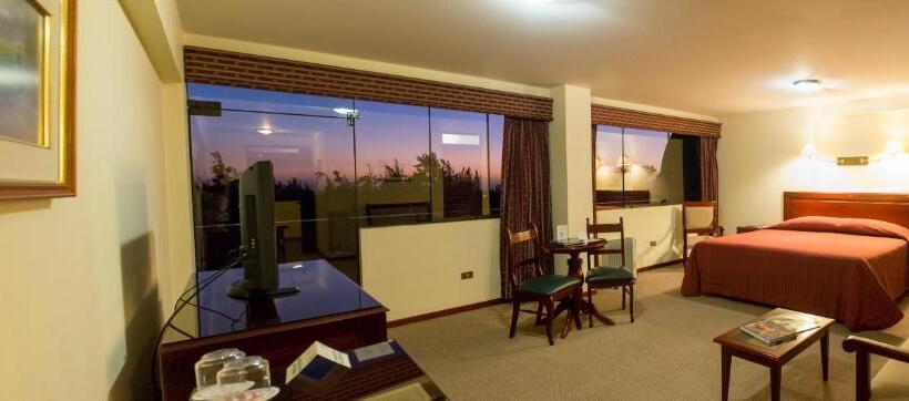 ホテル El Cabildo