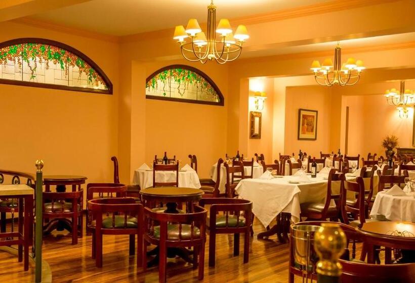 ホテル El Cabildo