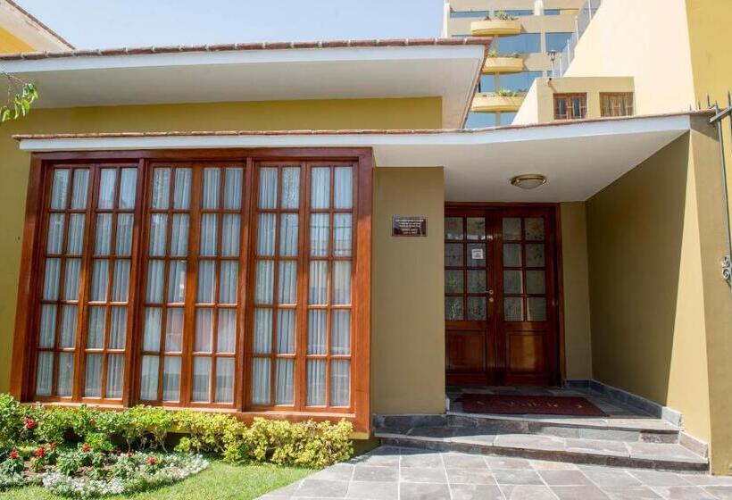 ホテル El Cabildo