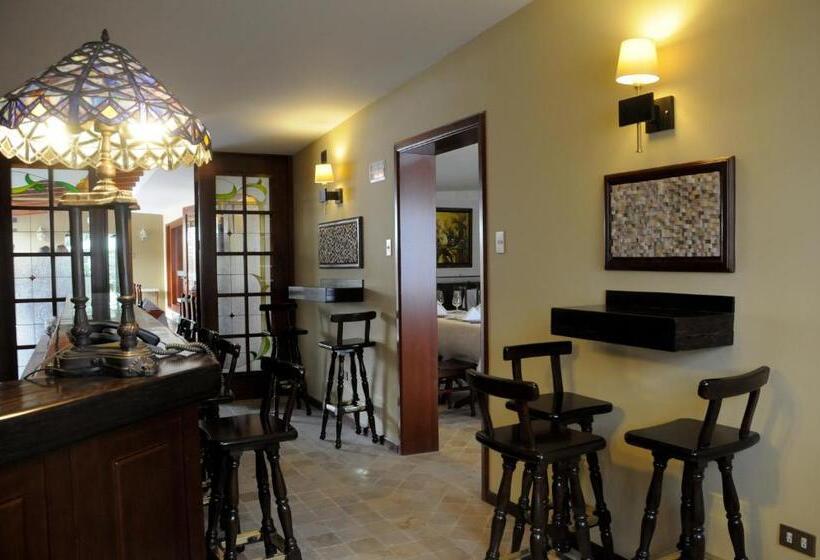 ホテル El Cabildo