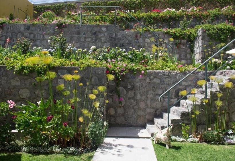 ホテル El Cabildo