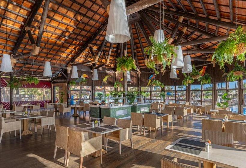 בית מלון כפרי Elba Sara Beach & Golf Resort