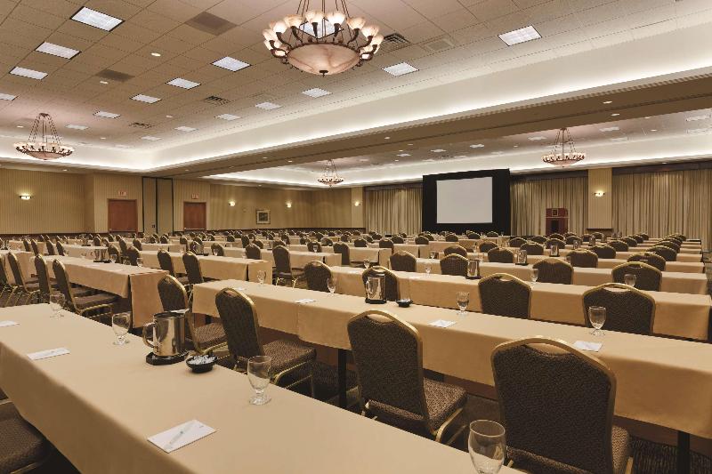 בית מלון כפרי Embassy Suites By Hilton Anaheim South