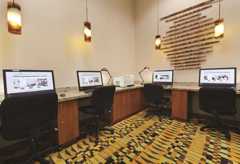 בית מלון כפרי Embassy Suites By Hilton Anaheim South