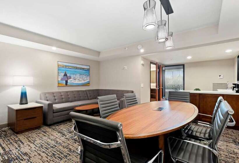 בית מלון כפרי Embassy Suites By Hilton Anaheim South