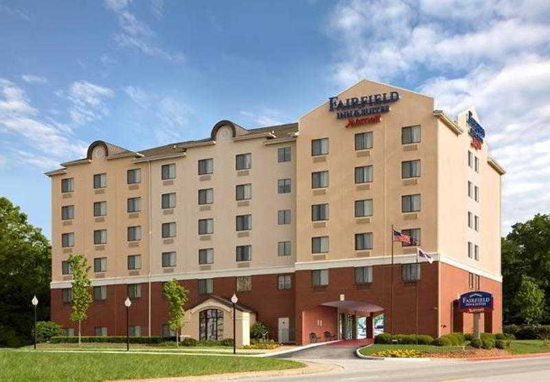호텔 Fairfield Inn & Suites Atlanta Airport North