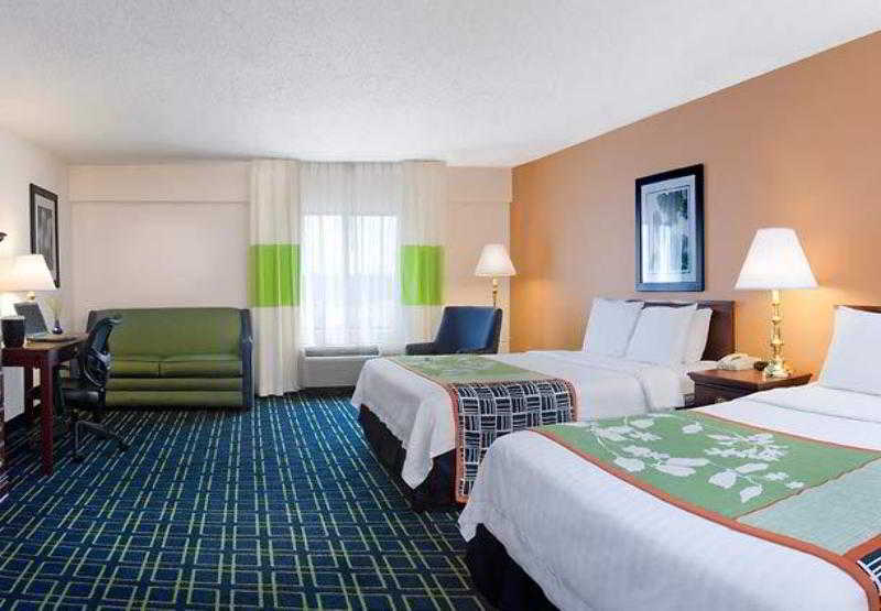 호텔 Fairfield Inn & Suites Atlanta Airport North