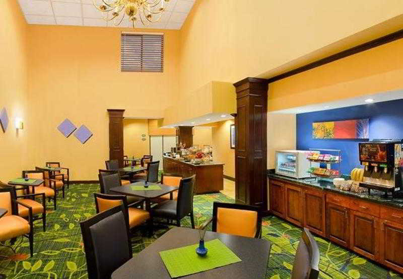 호텔 Fairfield Inn & Suites Atlanta Airport North