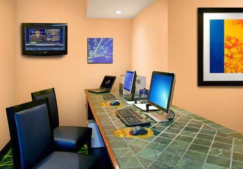 호텔 Fairfield Inn & Suites Atlanta Airport North