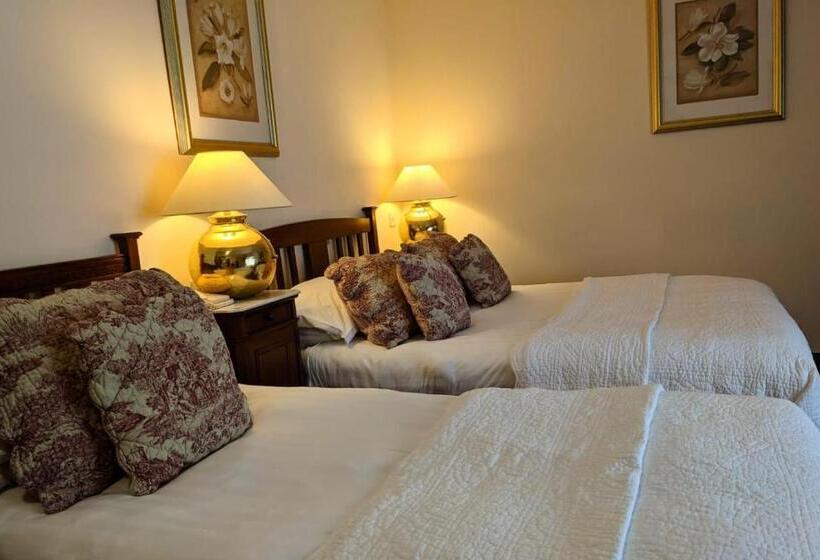 هتل Foley S Townhouse Killarney