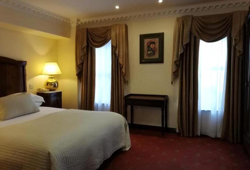 هتل Foley S Townhouse Killarney