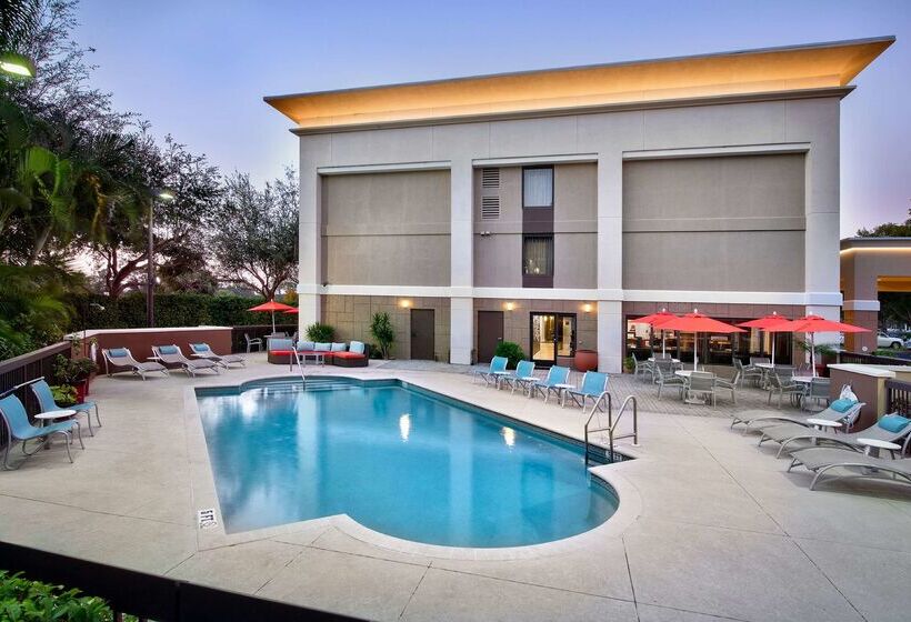 酒店 Hampton Inn Naples I 75