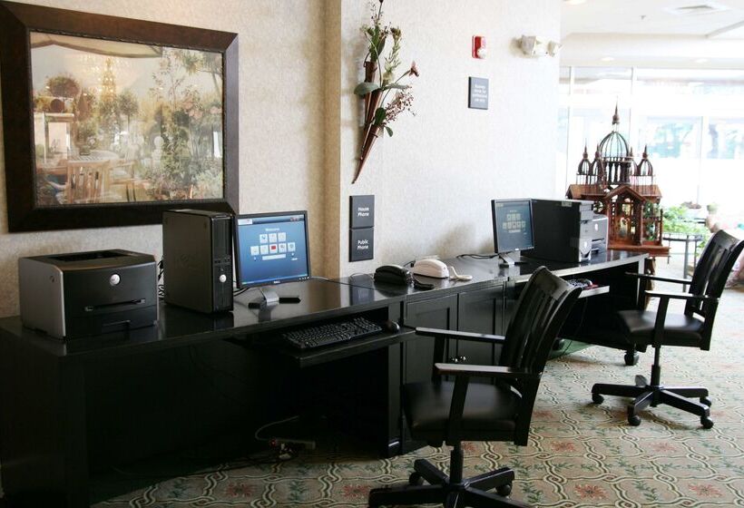 호텔 Hampton Inn & Suites Hershey