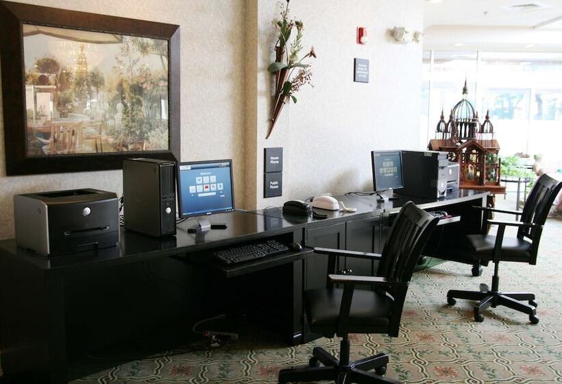 호텔 Hampton Inn & Suites Hershey