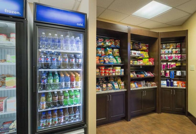 호텔 Hampton Inn & Suites Hershey